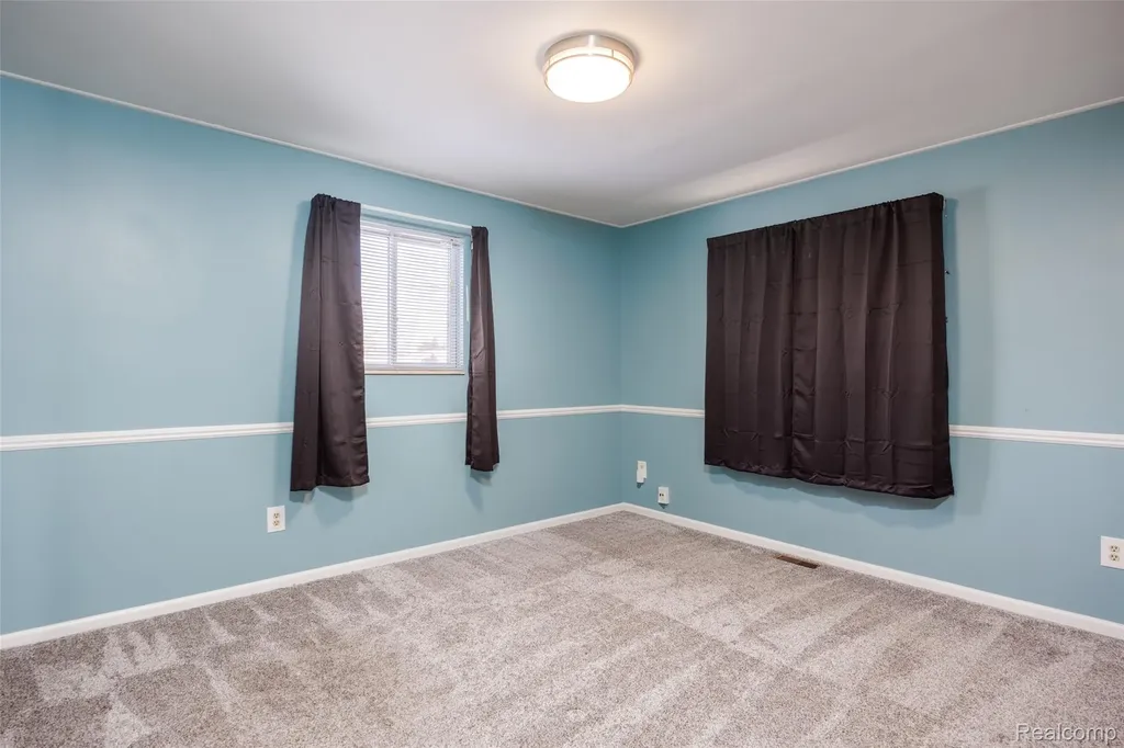 36610 Tessens Drive Clinton Charter Township MI 48035