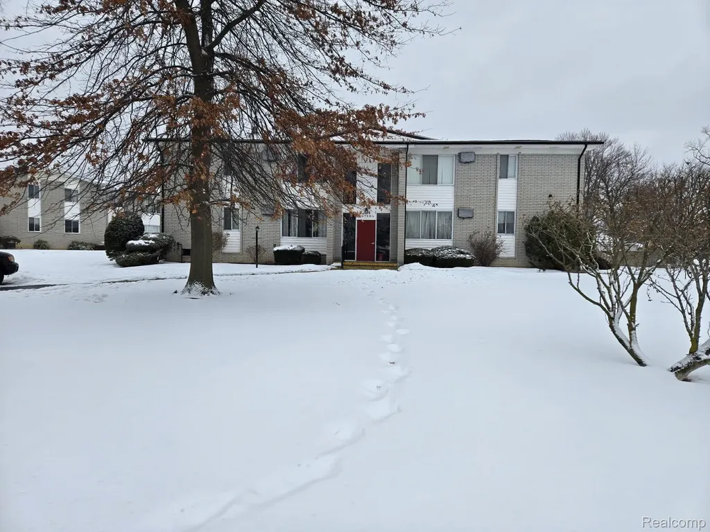 26710 Joy Road Redford Charter Township MI 48239