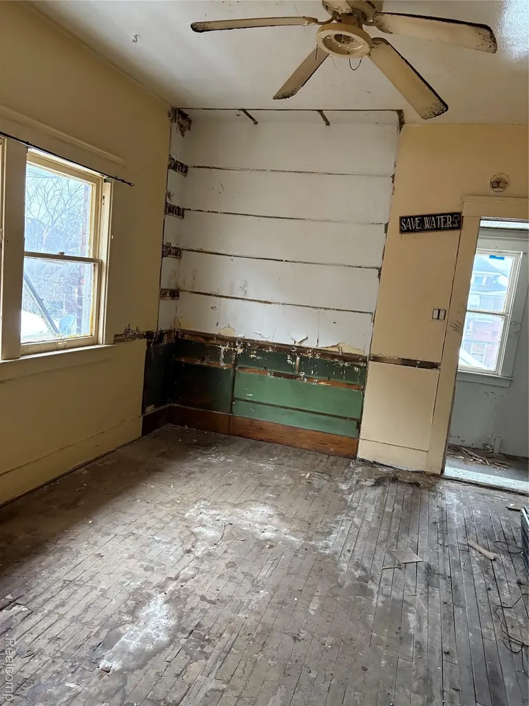 5042 Dailey Street Detroit City MI 48204