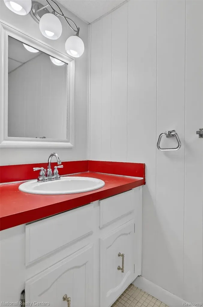 61315 Heritage Boulevard South Lyon City MI 48178