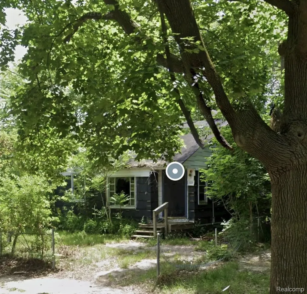 1526 Arizona Avenue Flint City MI 48506