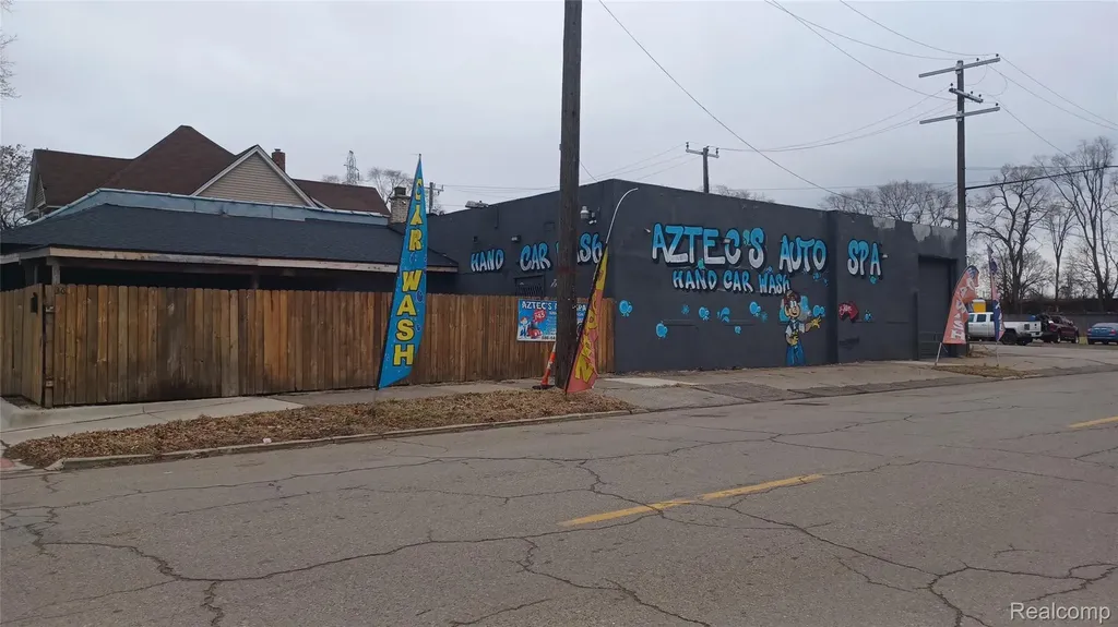 936 Lawndale Street Detroit City MI 48209