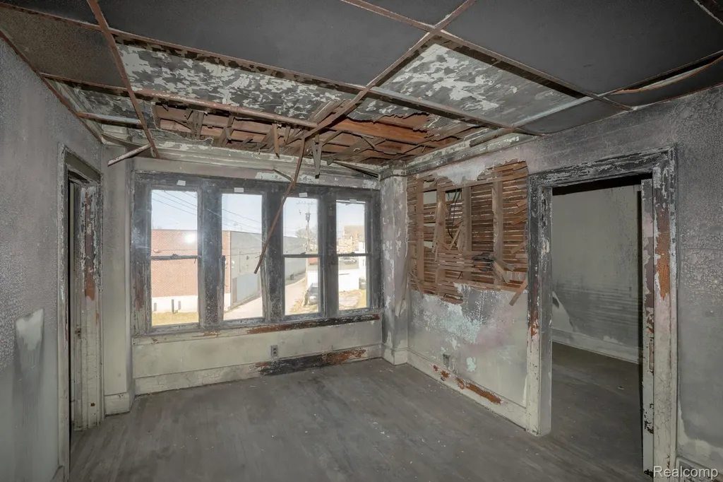13626 Troester Street Detroit City MI 48205