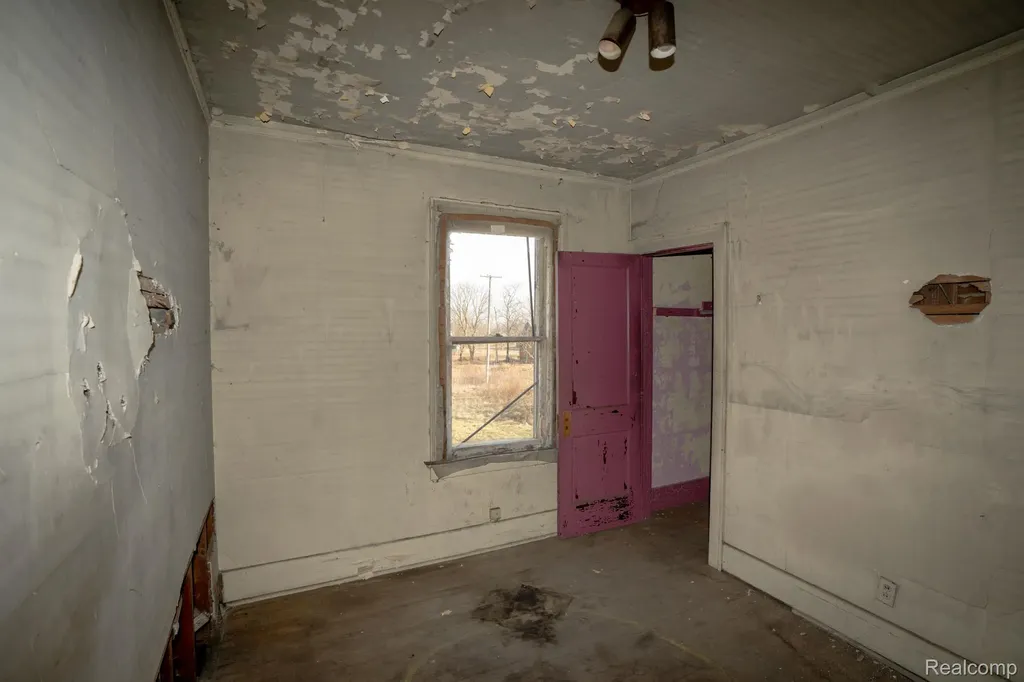 13626 Troester Street Detroit City MI 48205