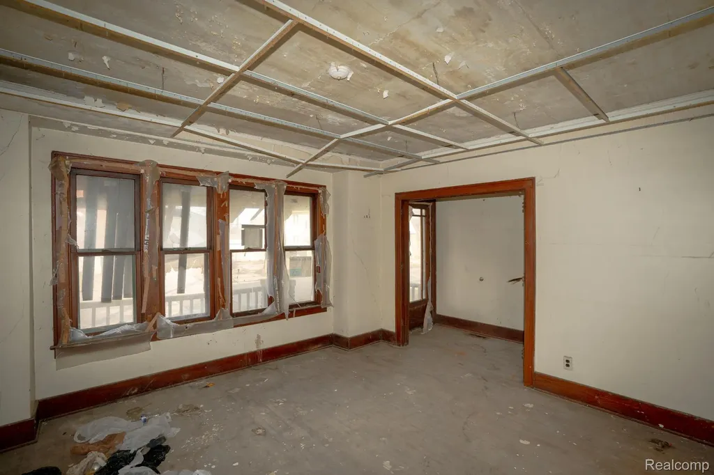 13626 Troester Street Detroit City MI 48205