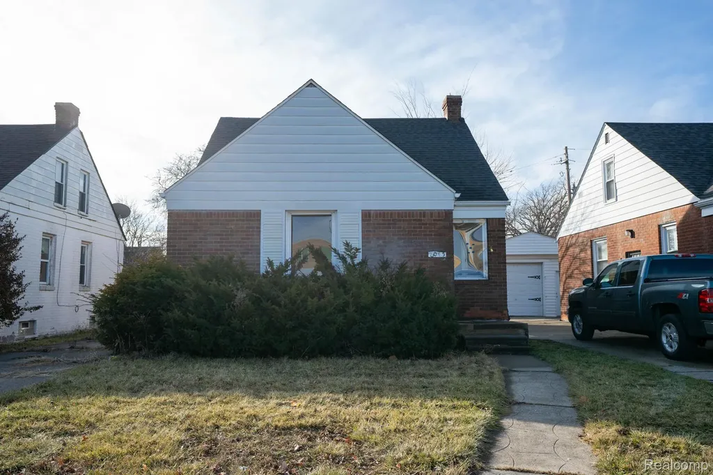 5045 Cadieux Road Detroit City MI 48224
