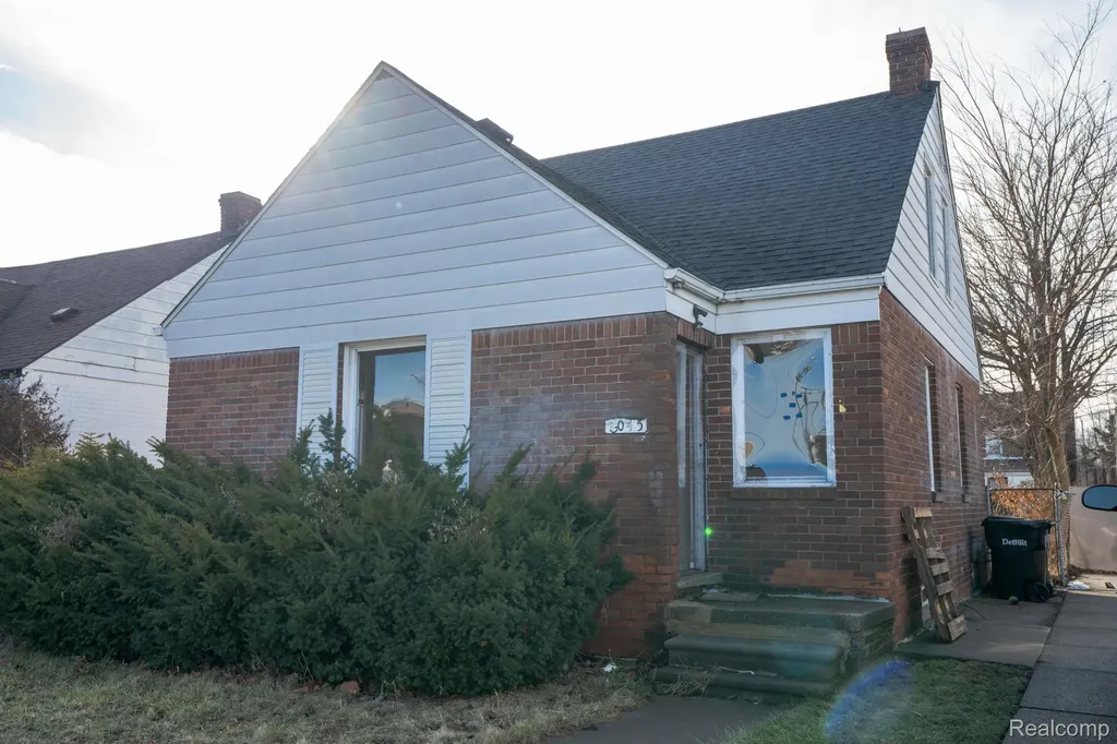 5045 Cadieux Road Detroit City MI 48224