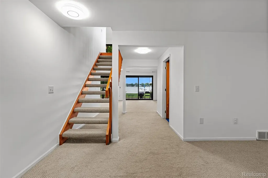 4616 Cass Elizabeth Road Waterford Charter Township MI 48328