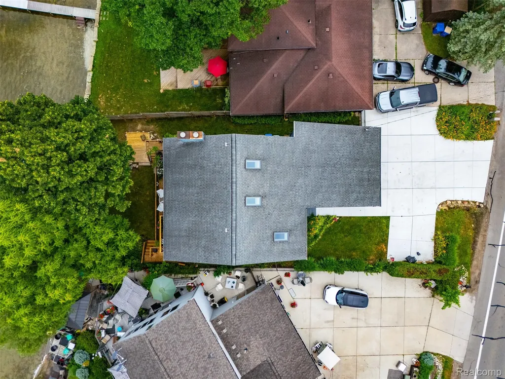 4616 Cass Elizabeth Road Waterford Charter Township MI 48328