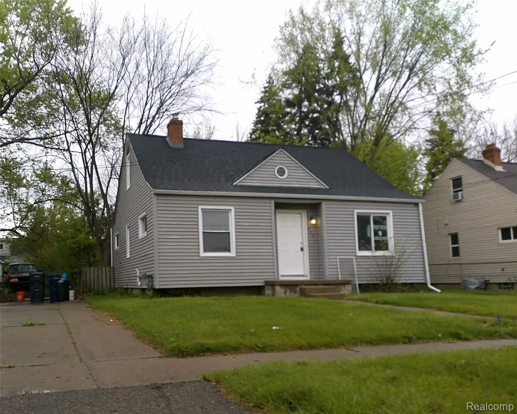 846 W Hemphill Road Flint City MI 48507