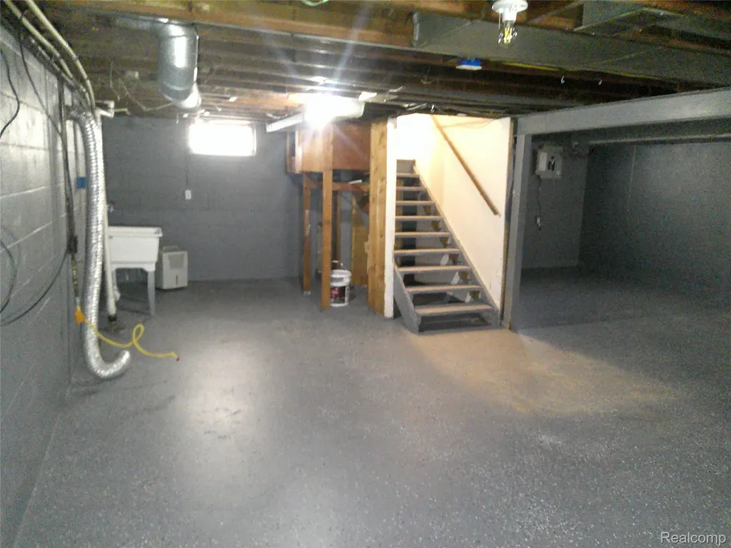 846 W Hemphill Road Flint City MI 48507