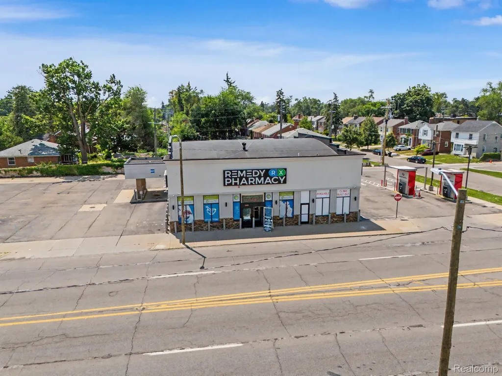 13403 W 7 Mile Road Detroit City MI 48235