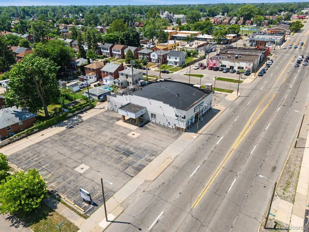 13403 W 7 Mile Road Detroit City MI 48235