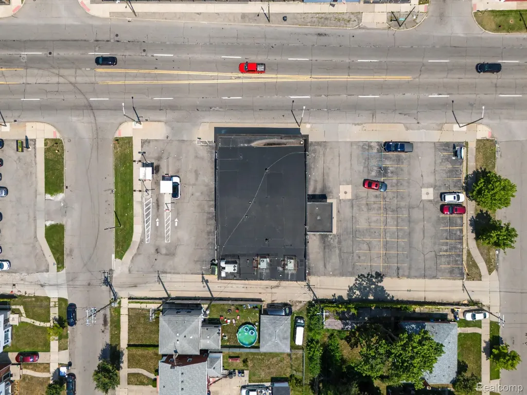 13403 W 7 Mile Road Detroit City MI 48235