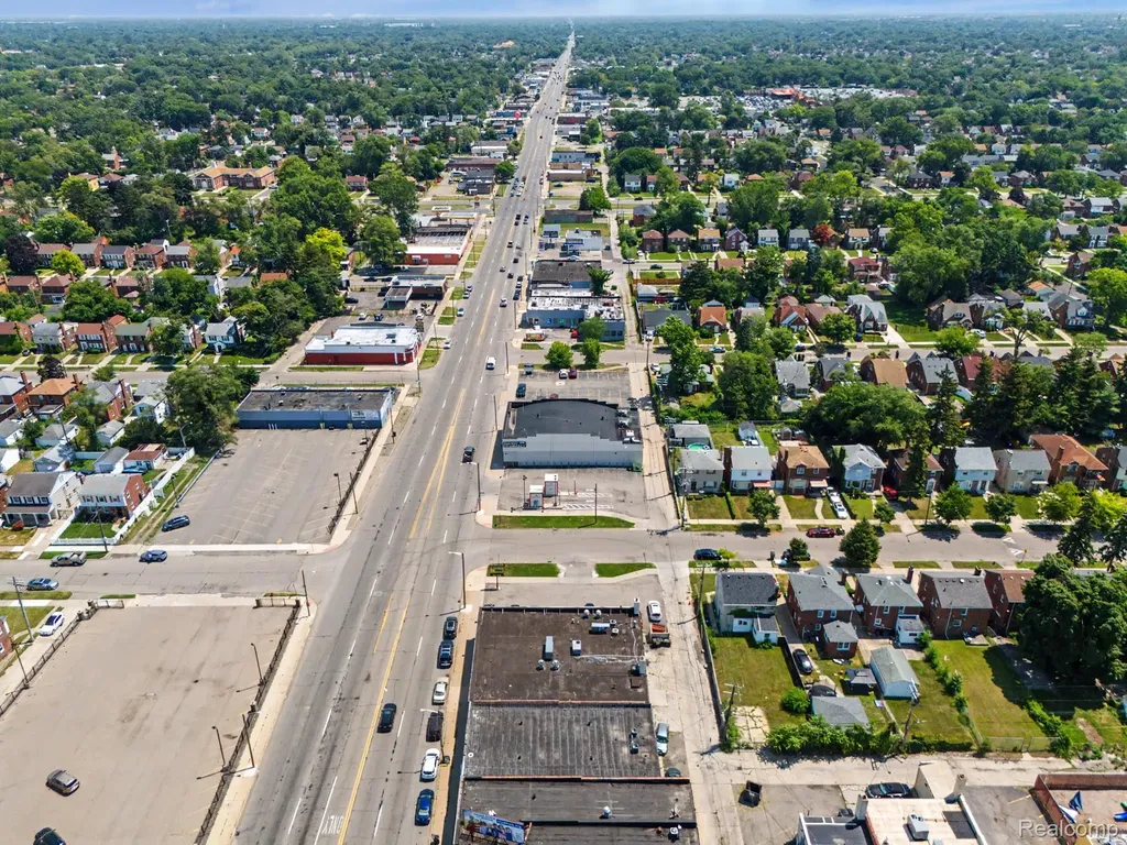 13403 W 7 Mile Road Detroit City MI 48235
