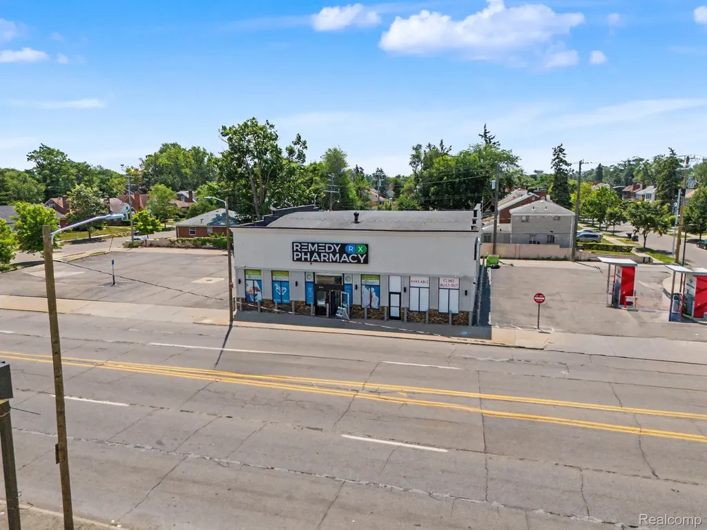 13403 W 7 Mile Road Detroit City MI 48235