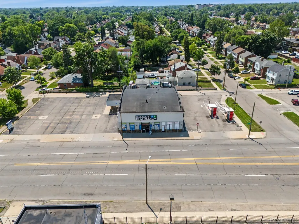 13403 W 7 Mile Road Detroit City MI 48235