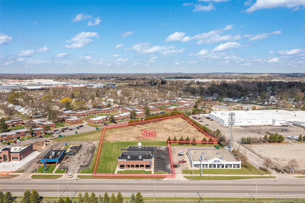 1065 N Perry Street Pontiac City MI 48340