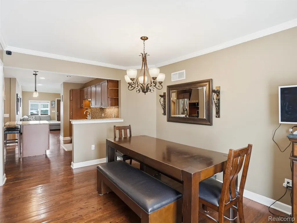 58106 Delmar Washington Township MI 48094