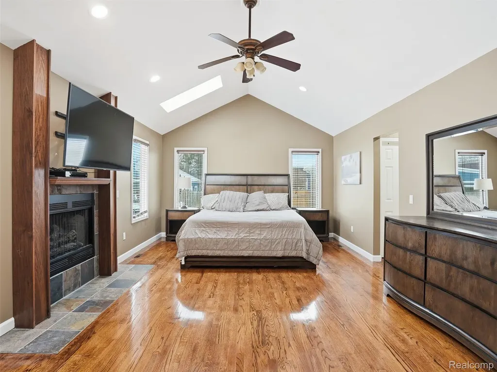 58106 Delmar Washington Township MI 48094