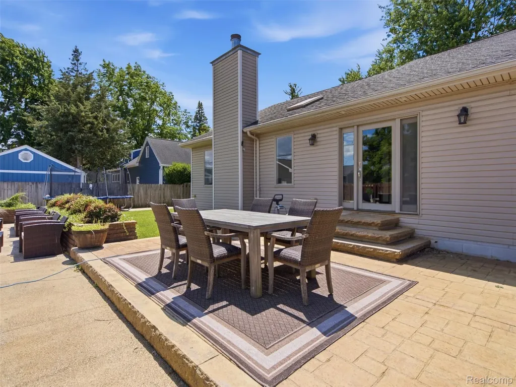 58106 Delmar Washington Township MI 48094