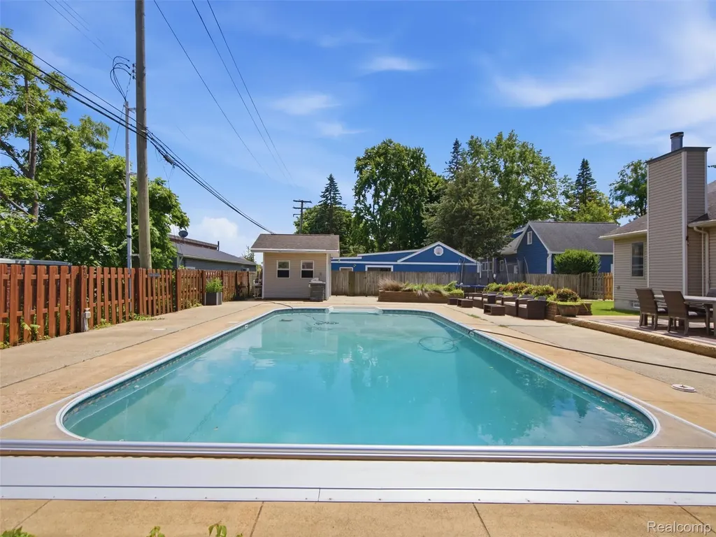 58106 Delmar Washington Township MI 48094