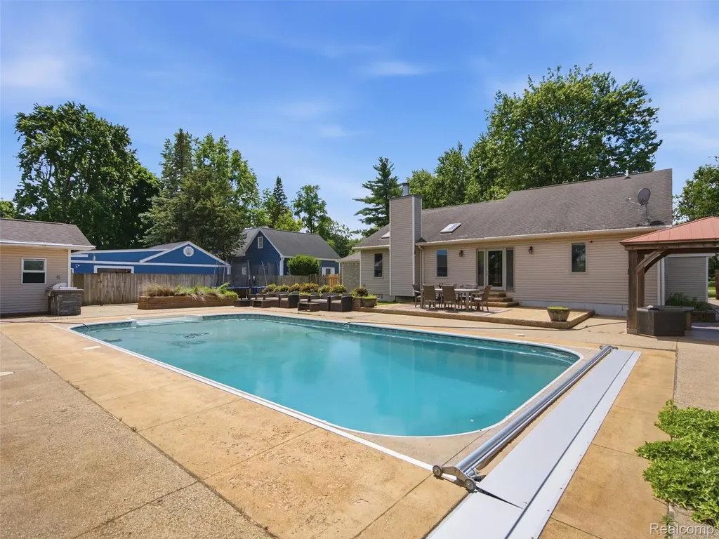 58106 Delmar Washington Township MI 48094