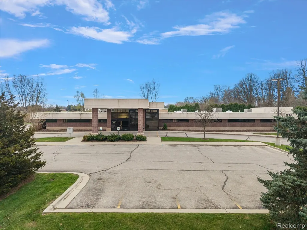 1794 N Lapeer Road Mayfield Township MI 48446