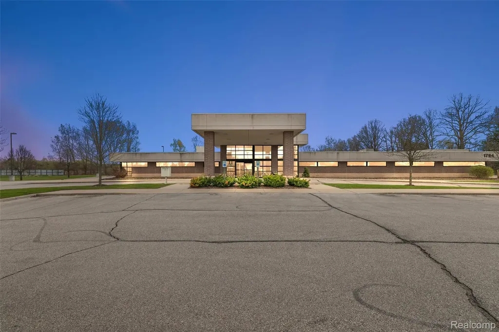 1794 N Lapeer Road Mayfield Township MI 48446