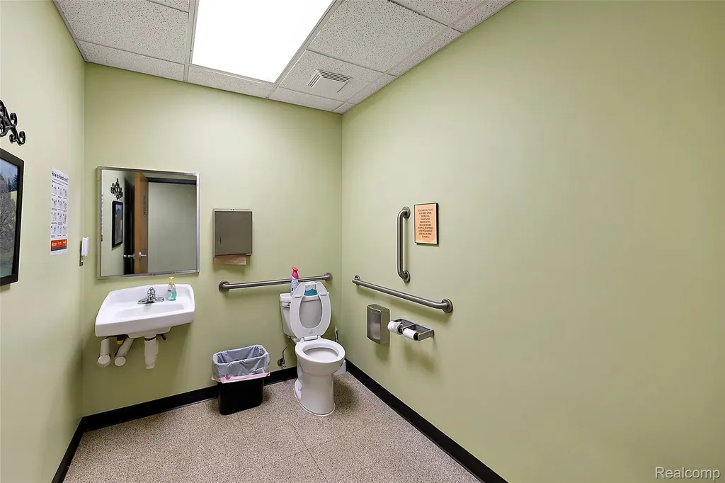 1794 N Lapeer Road Mayfield Township MI 48446