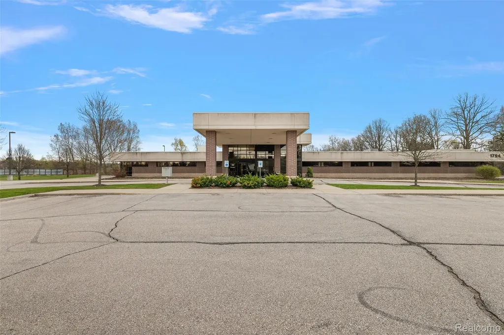 1794 N Lapeer Road Mayfield Township MI 48446