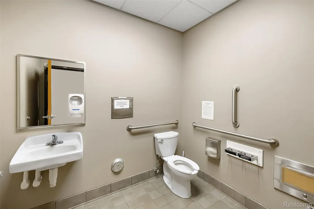 1794 N Lapeer Road Mayfield Township MI 48446