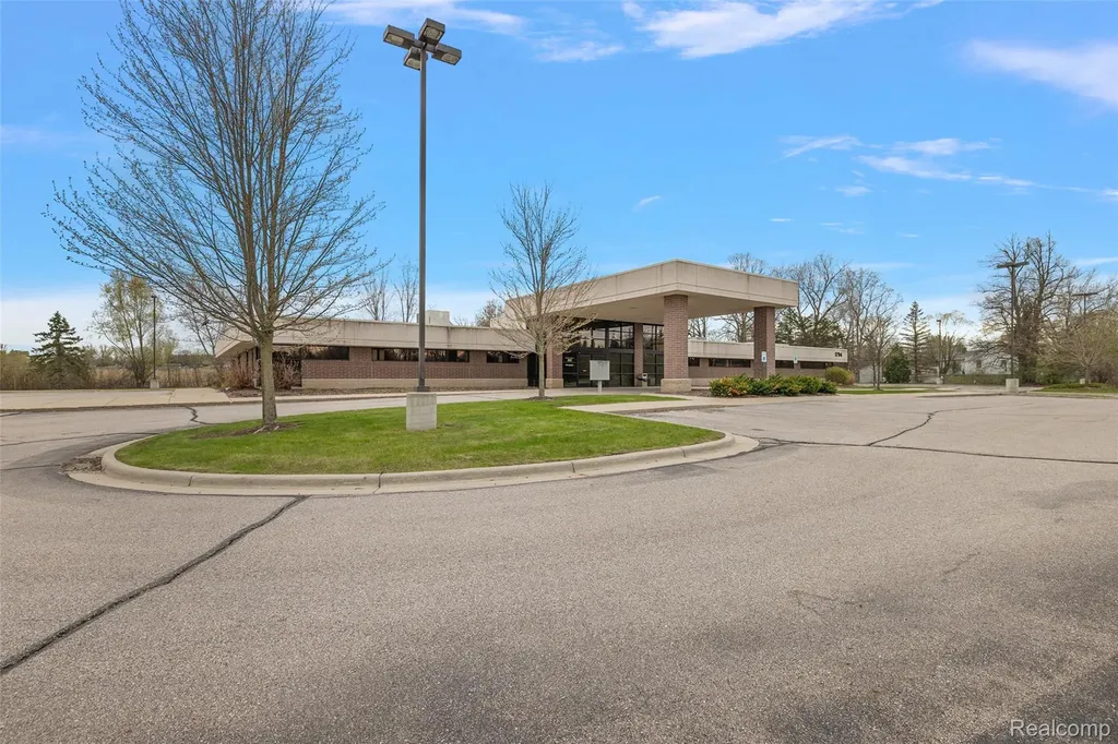 1794 N Lapeer Road Mayfield Township MI 48446