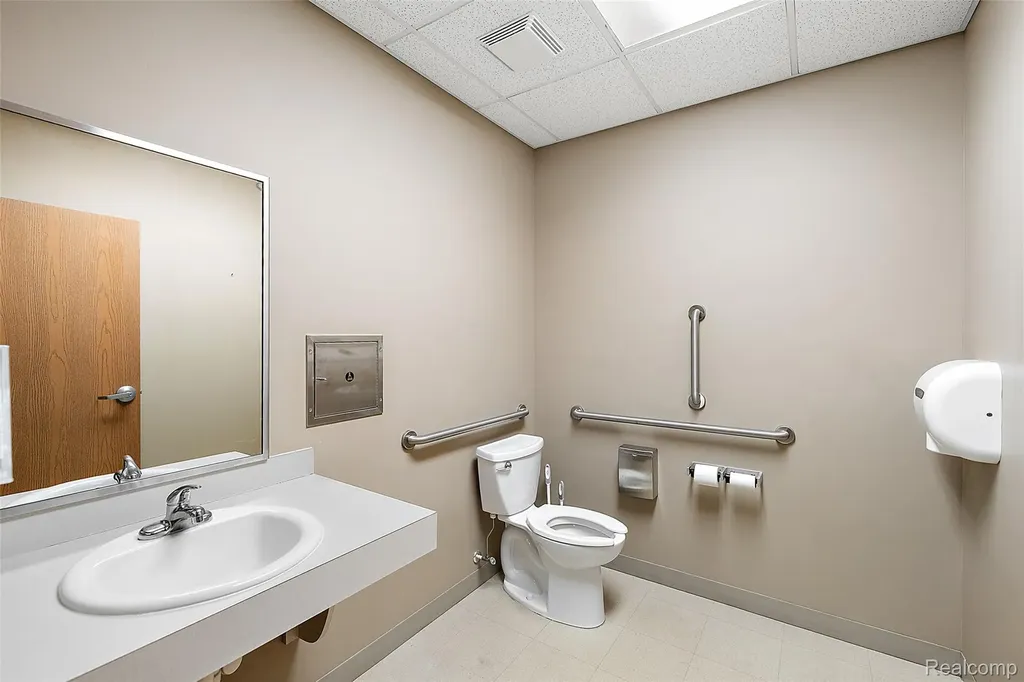 1794 N Lapeer Road Mayfield Township MI 48446