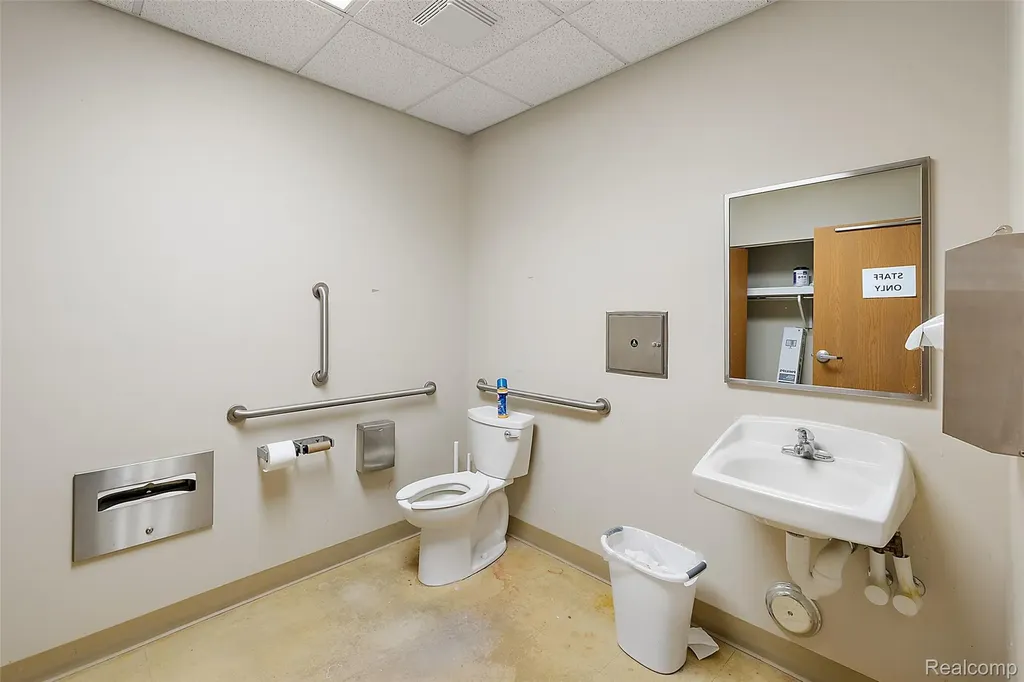 1794 N Lapeer Road Mayfield Township MI 48446