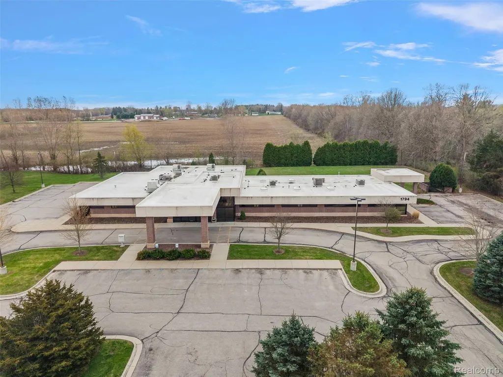 1794 N Lapeer Road Mayfield Township MI 48446