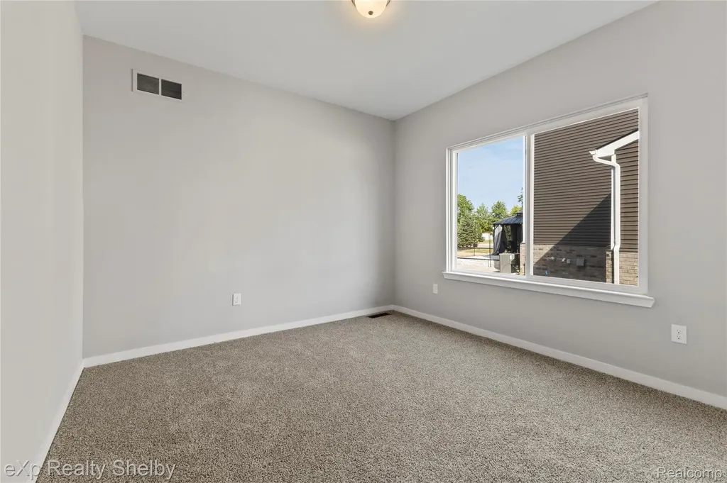 52120 Wellington Valley Drive Macomb Township MI 48042