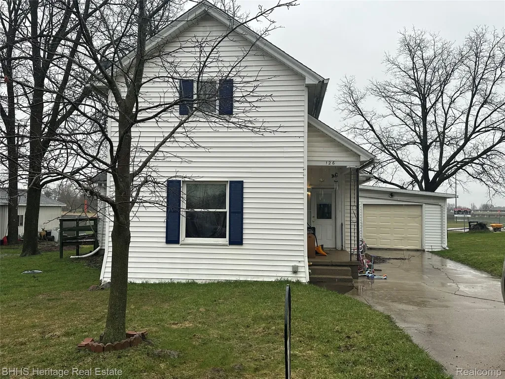 126 W Mason Morrice Village MI 48857
