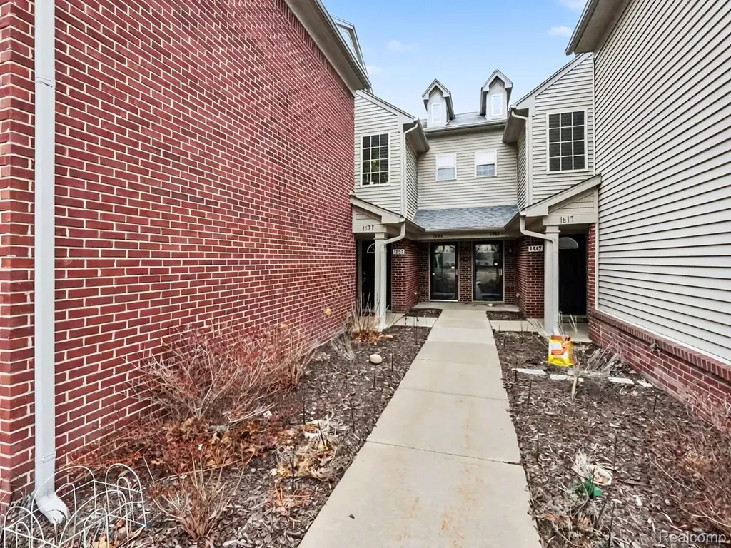 1577 Addington Lane Pittsfield Charter Township MI 48108