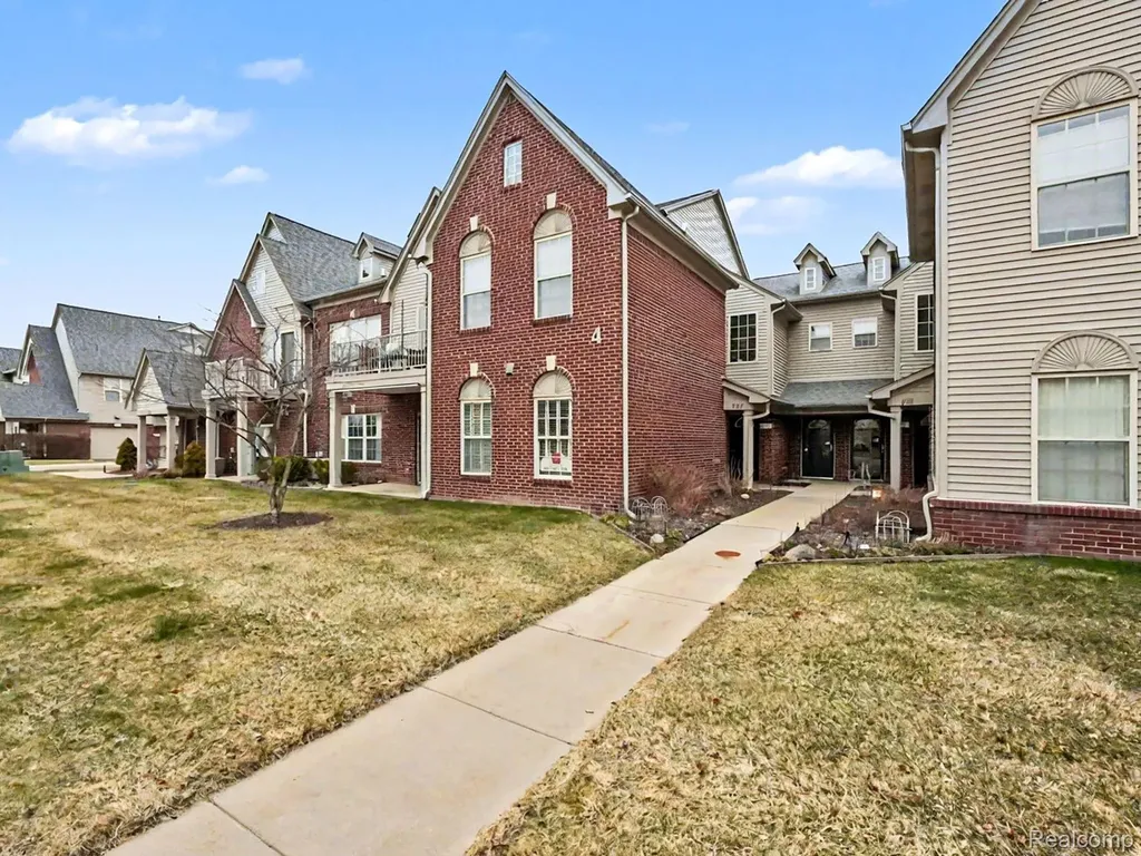1577 Addington Lane Pittsfield Charter Township MI 48108