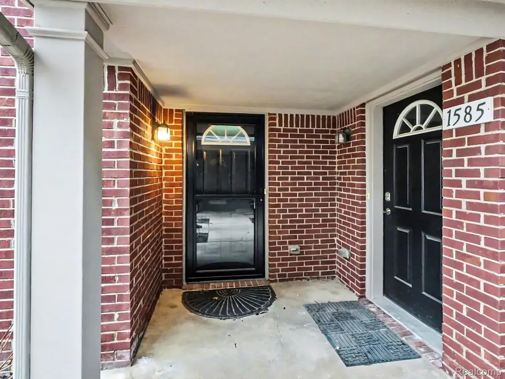 1577 Addington Lane Pittsfield Charter Township MI 48108