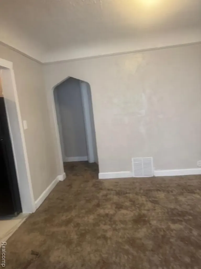 11475 Sanford Street Detroit City MI 48205