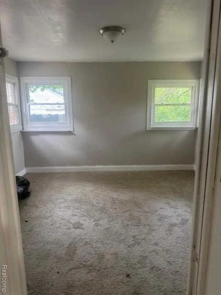 11475 Sanford Street Detroit City MI 48205