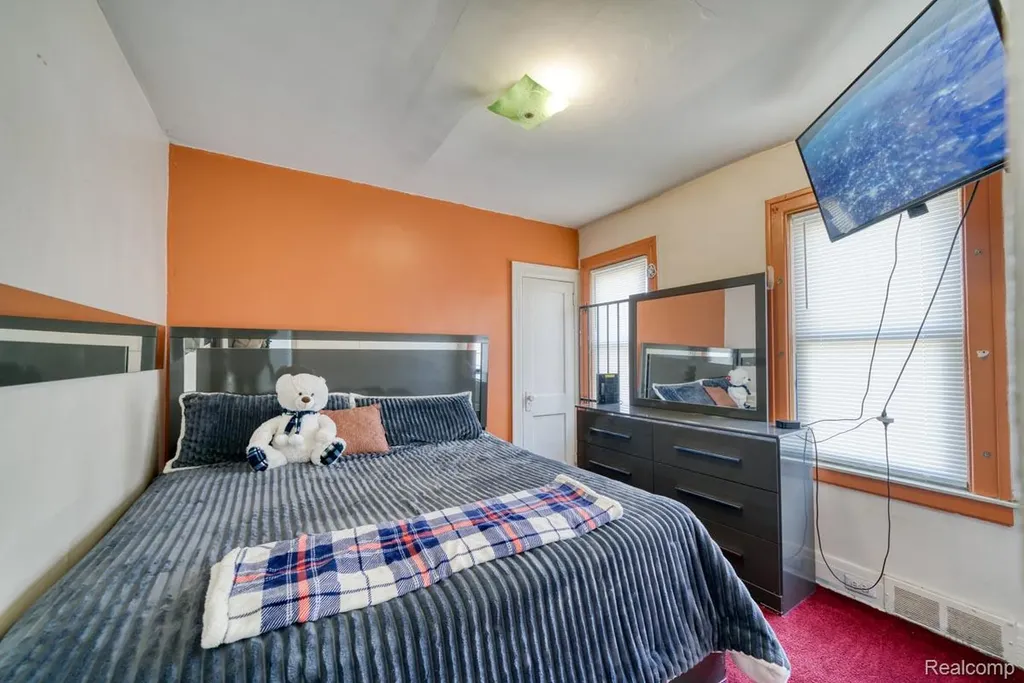 15509 Holmur Street Detroit City MI 48238