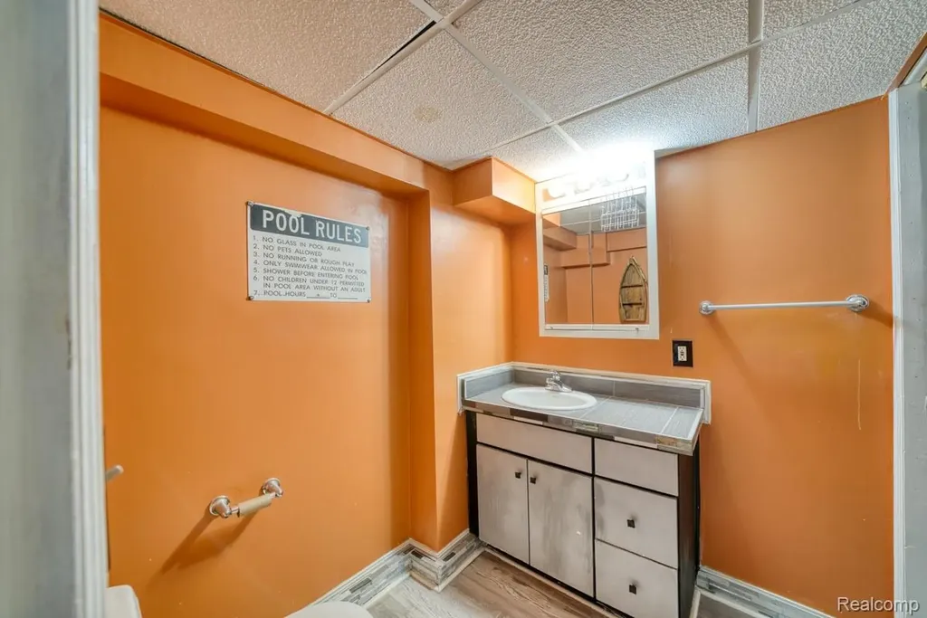 15509 Holmur Street Detroit City MI 48238