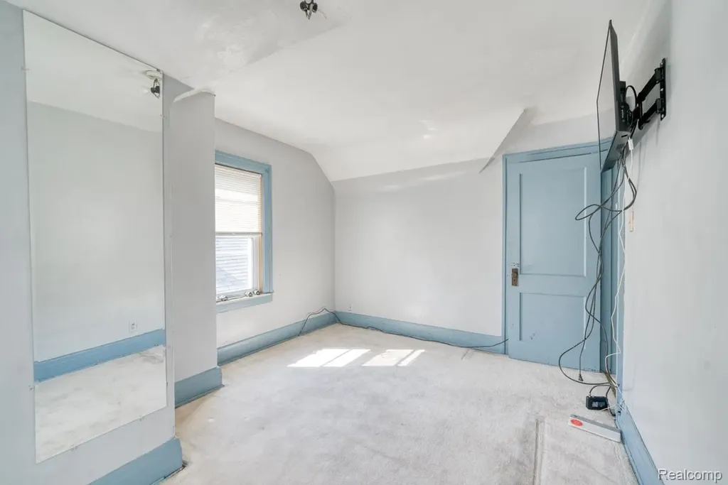 15509 Holmur Street Detroit City MI 48238