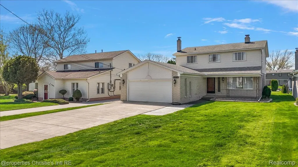 39375 E Archer Drive Harrison Charter Township MI 48045