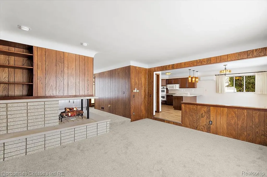 39375 E Archer Drive Harrison Charter Township MI 48045