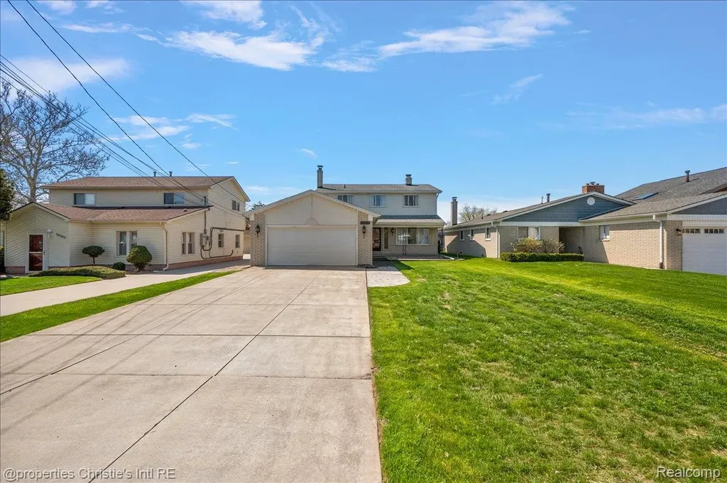 39375 E Archer Drive Harrison Charter Township MI 48045