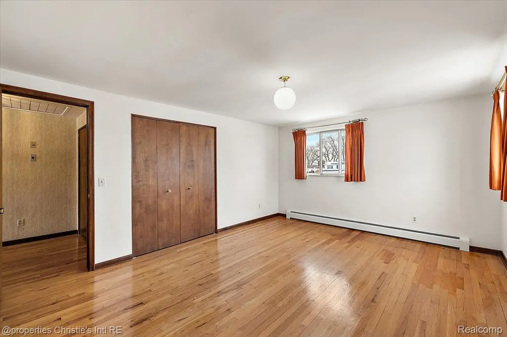 39375 E Archer Drive Harrison Charter Township MI 48045